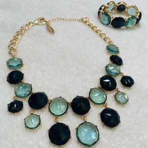Chico’s Short Blue Necklace Set
